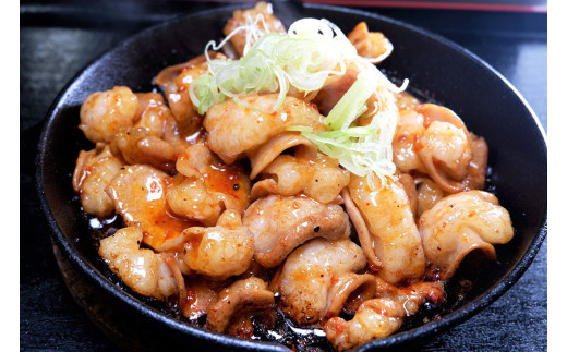 熊本和牛 あか牛 ホルモン 約1kg （約500g×2） 牛 ミックスホルモン ［小腸 大腸 アカセンマイ センマイ］ 4種類 セット 料理 冷凍 焼き肉 焼肉