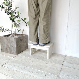 踏台 アンティーク風 リサイクル ハンドメイド 家具 【ホワイトカラー】  家具 家具 家具 家具