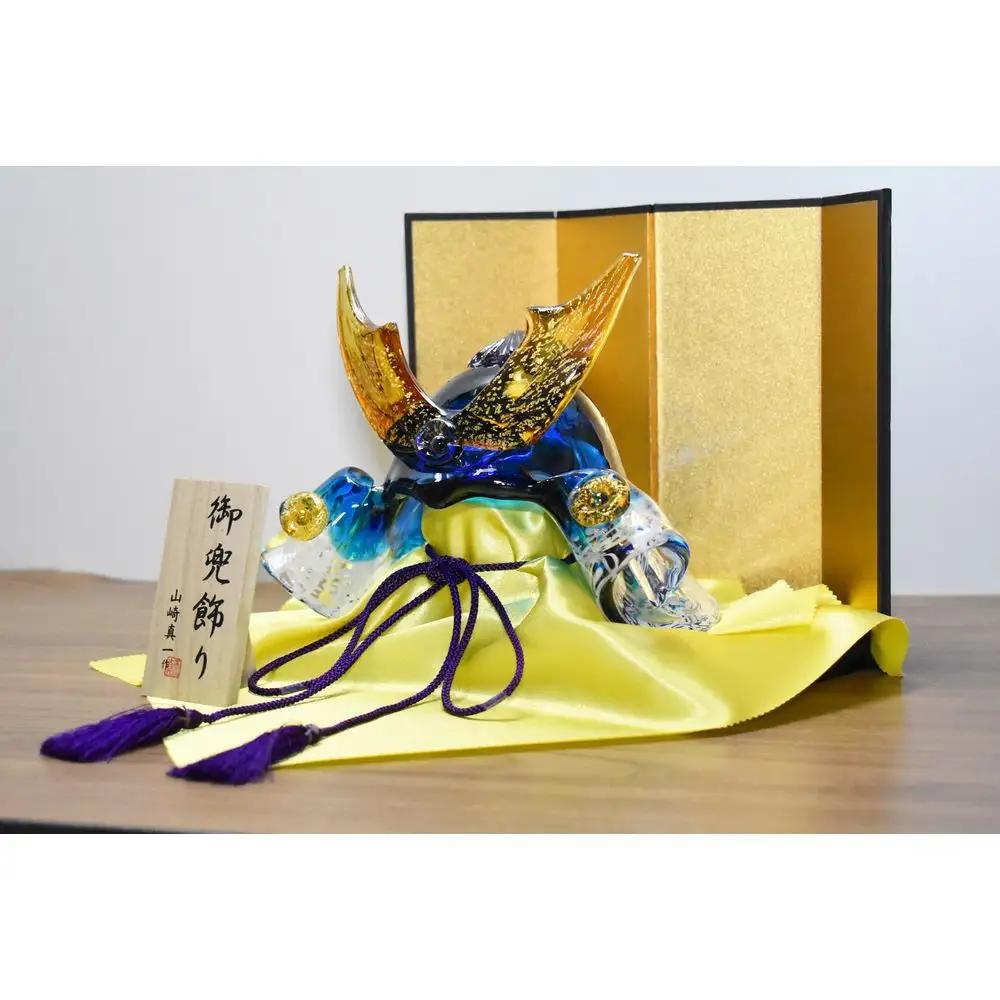 ガラスの武将兜 GK-11BK(黒)【粋工房】_AS1988-00 兜飾り 端午の節句 飾り ガラス細工 インテリア 置物 ソーダガラス 工芸品 お祝い 贈り物 ギフト 福岡県宗像市 宗像市 福岡 宗像