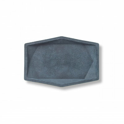 【ふるさと納税】colm多角形レザートレイL ブルーG「立体成型してつくった本革製多角形トレイ」【1404519】