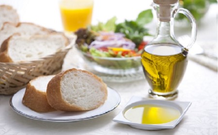 【 小豆島 】オリーヴの森 EXTRAVIRGIN OLIVEOIL 10本セット オリーブオイル 油 オリーブ油 食用油 調味料 オイル オリーブ たっぷり ヘルシー 健康 香川 香川県 土庄 土庄