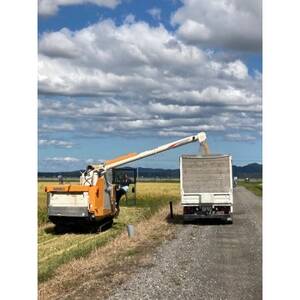 【令和7年産】特別栽培米あきたこまち2kgと特別栽培米サキホコレ2kgの白米食べ比べセット【配送不可地域：離島・沖縄県】【1671433】