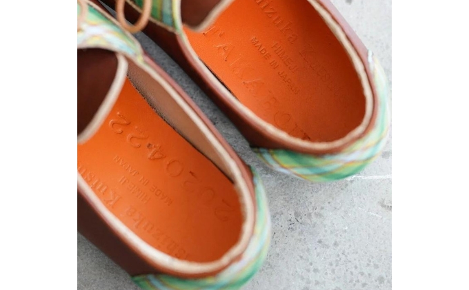 ひょうごレザーと播州織のファーストシューズ［あまんじゃこのくつ］タカタータン