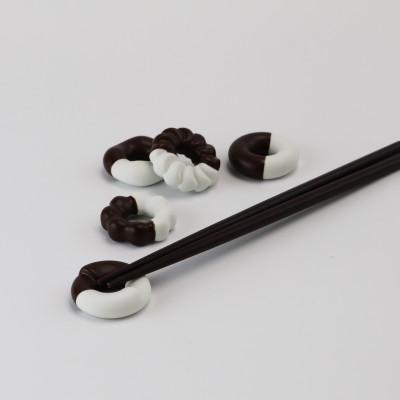 ふるさと納税 嬉野市 肥前吉田焼 箸置き Donut 5個 チョコセット 【224】