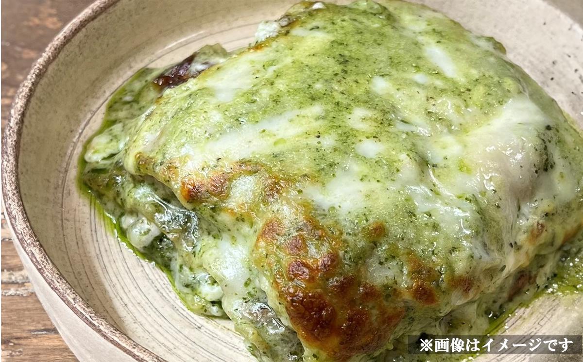 バジルとニンニクの効いたジェノベーゼソースが、エビや野菜と相性抜群の「緑」