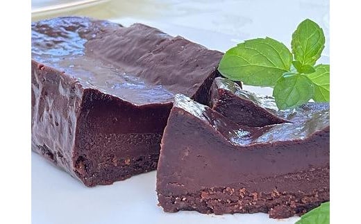 
            大人のテリーヌ・ショコラ 1個 320g
          