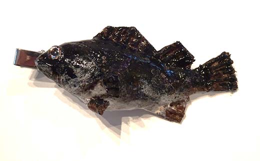 萬さん手作り、本物そっくり魚の模型ネクタイピン×5個 三陸山田産 山田町 山田湾 工芸品 職人技 匠 YD-940