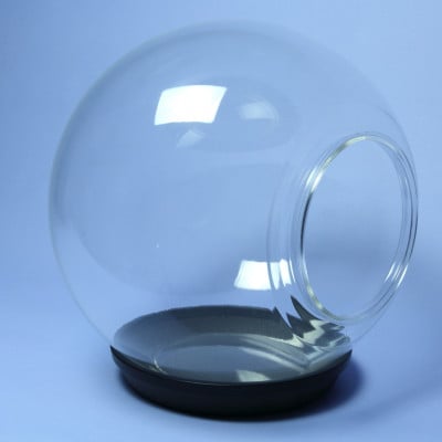 出入口ヨコ-町工場の猫好き社員が開発!犬・猫ちゃんの可愛い姿を見る為のペットの金魚鉢(アクリル樹脂)【1616504】