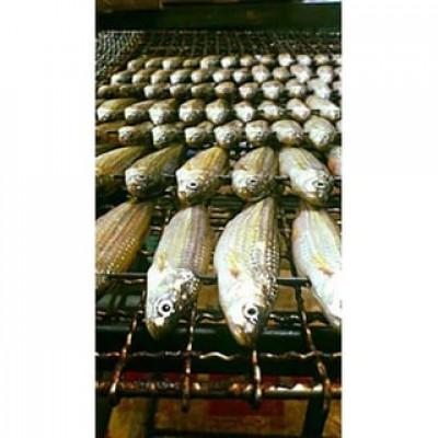 ふるさと納税 近江八幡市 【琵琶湖に感謝!鮮・技・美味!　琵琶湖産　天然本もろこ使用】酢もろこ(本もろこ酢漬) |  | 02