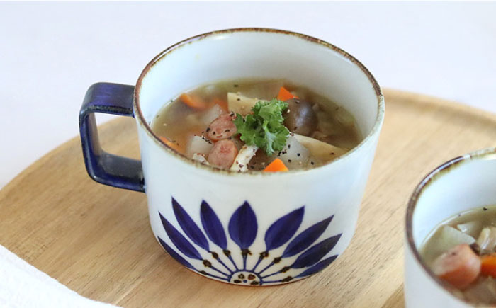 【波佐見焼】ブルーフラワー スープカップ ペアセット【翔芳窯】 [FE157]