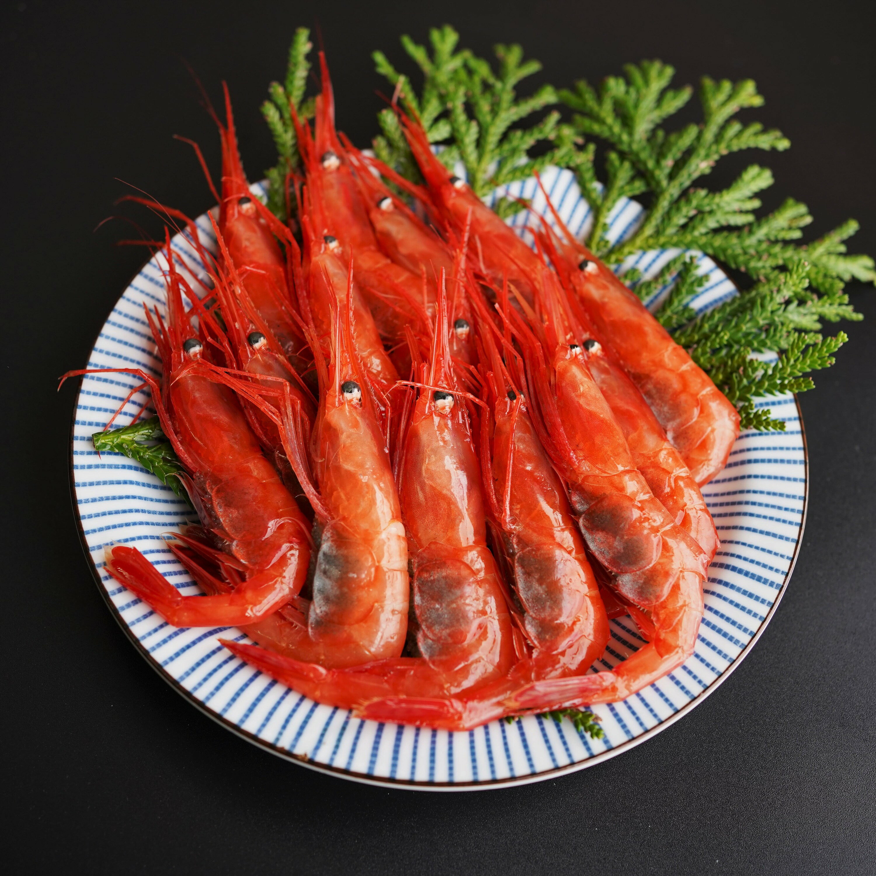 【ふるさと納税】【漁師直送】北海道産 甘えび Lサイズ1kg お刺身 唐揚げ 丼 味噌汁 寿司 冷凍 天ぷら 旬 海鮮 せたな町