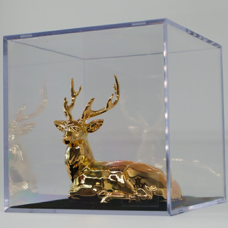 【ふるさと納税】幸運を運ぶ神鹿 (純金メッキしたレプリカ) 中 奈良市 有限会社 高山商会 奈良 一刀彫 純金 24k メッキレプリカ なら