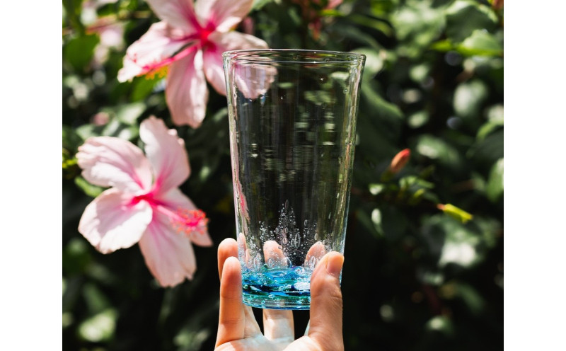 
                  【RYUKYU GLASS WORKS 海風】オキナワオーシャン　ハイボールグラス 〇 沖縄 読谷村 スリム 琉球ガラス 青い海 蒼 碧 藍 ブルー コバルトブルー 人気 キレイ プレゼントに ギフトに サワー 手作り 地場産品 オススメ 伝統工芸品
                