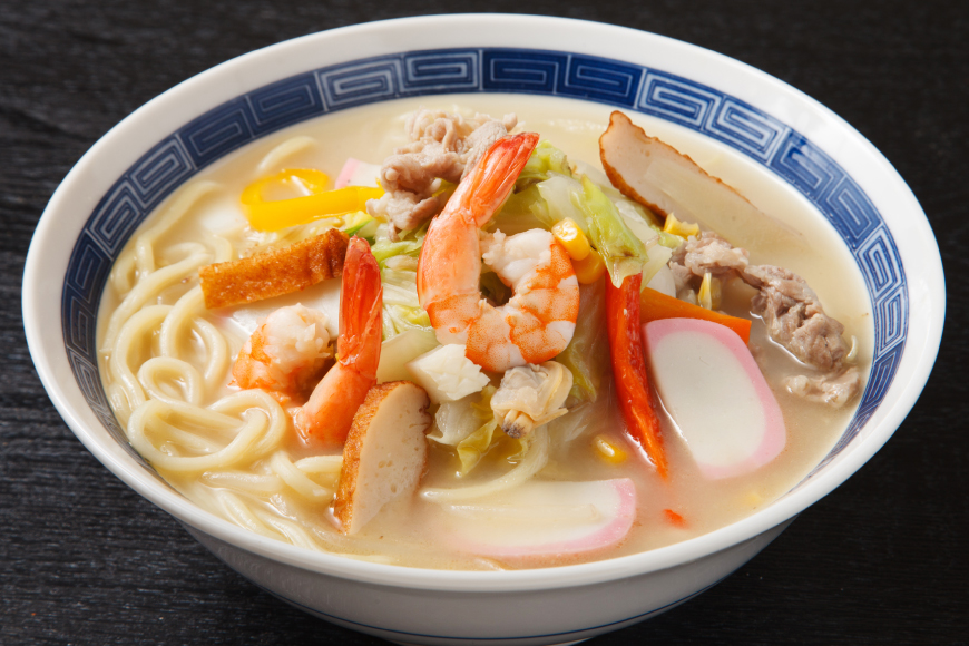 長崎ちゃんぽん8人前 & 新鮮具材セット 野菜10品目 & 太陽卵6個 [吉岡青果 長崎県 雲仙市 item1287] 本場 旨い