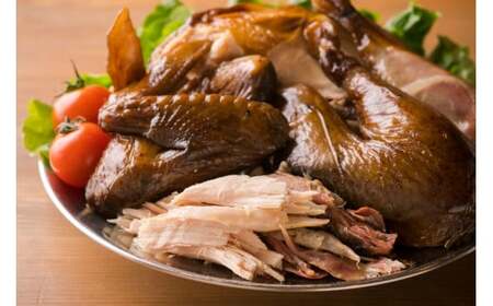 【2026年2月下旬初回発送】【全3回定期便】安心安全な平飼い飼育 絶品スモークチキン 3本【テンアール株式会社】 チキン スモークチキン 燻製 鶏 鶏肉 平飼い 冷蔵配送 北海道  [AXAN096]