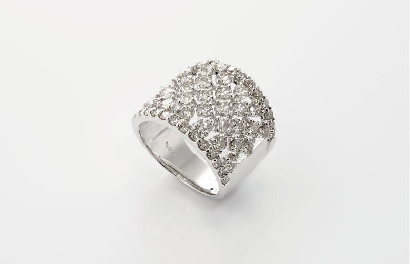 ARC-EN-CIEL プラチナ ダイヤリング（計 3.0ct）【鑑別書付き ジュエリー プレゼント ギフト ファッション アクセサリー 贈り物 贈答 お祝い 記念日】 J007-1_イメージ2