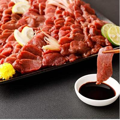 ふるさと納税 合志市 【国産馬刺し】熊本直送　赤身200g+ユッケ200g　合計400gセット(合志市) |  | 01