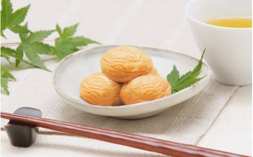 【6ヶ月定期便】 大人気梅干し  幻の梅 1kg (粒3L/約45粒) <はちみつ梅干/塩分5％> / 梅干し 梅干 紀州南高梅 南高梅 梅 和歌山 田辺 はちみつ 蜂蜜 減塩 5％ 塩分控えめ ご飯