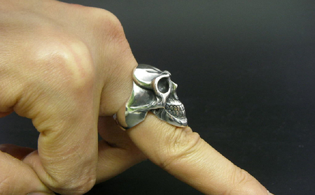 Standard  skull  ring スタンダード スカル リング ｜ 定番的 な スカル の 指輪 です シルバー アクセサリー 髑髏 モチーフ 925 ハンドメイド 選べる サイズ ジュエリ
