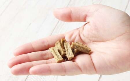 【骨までホロっと】生ほっけすてぃっく 約75g 15g×5袋 ペット 愛犬 犬 いぬ 愛犬 わんちゃん ワンちゃん 魚 お魚 さかな えさ 餌 チップ ほっけ ホッケ カルシウム ヘルシー おやつ 北