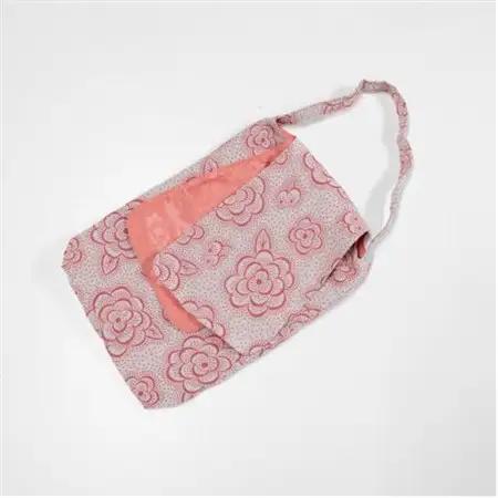 一色ちりめん　結びバッグ(角)椿(ピンク)_装飾品・工芸品  鞄・バッグ かばん カバン_【1569316】