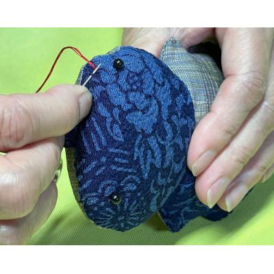 ふるさと納税 朝来市 オオサンショウウオ 抱き枕(小) |  | 03