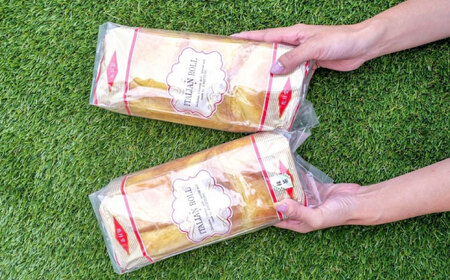 ずっしり重い！！ イタリアンロール 抹茶 2個 ロールケーキ ケーキ イタリアン バター クリーム 洋菓子 江田島市/岡林花月堂[XCM004]