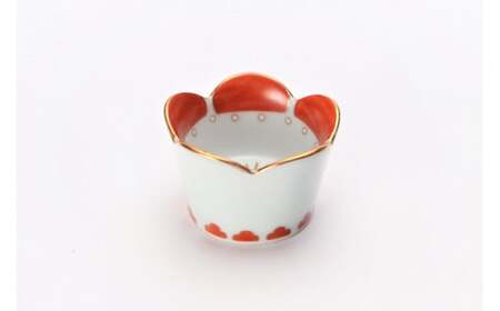 有田焼 錦梅型小付 5個セット【丸兄商社 】食器 器 うつわ 小付 小鉢 薬味入 珍味入 5個 セット 梅 うめ お祝い ハレの日 お正月 おせち 朱 金 A45-356