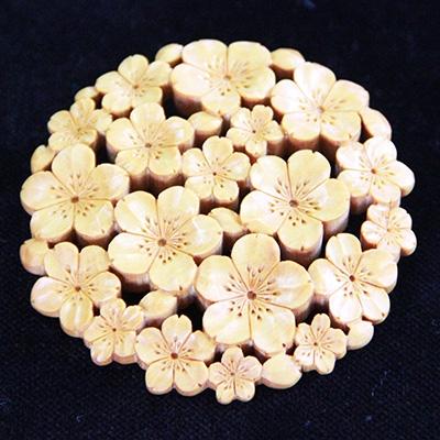 ふるさと納税 日出町 つげ細工 ブローチ(桜)　5.5cm