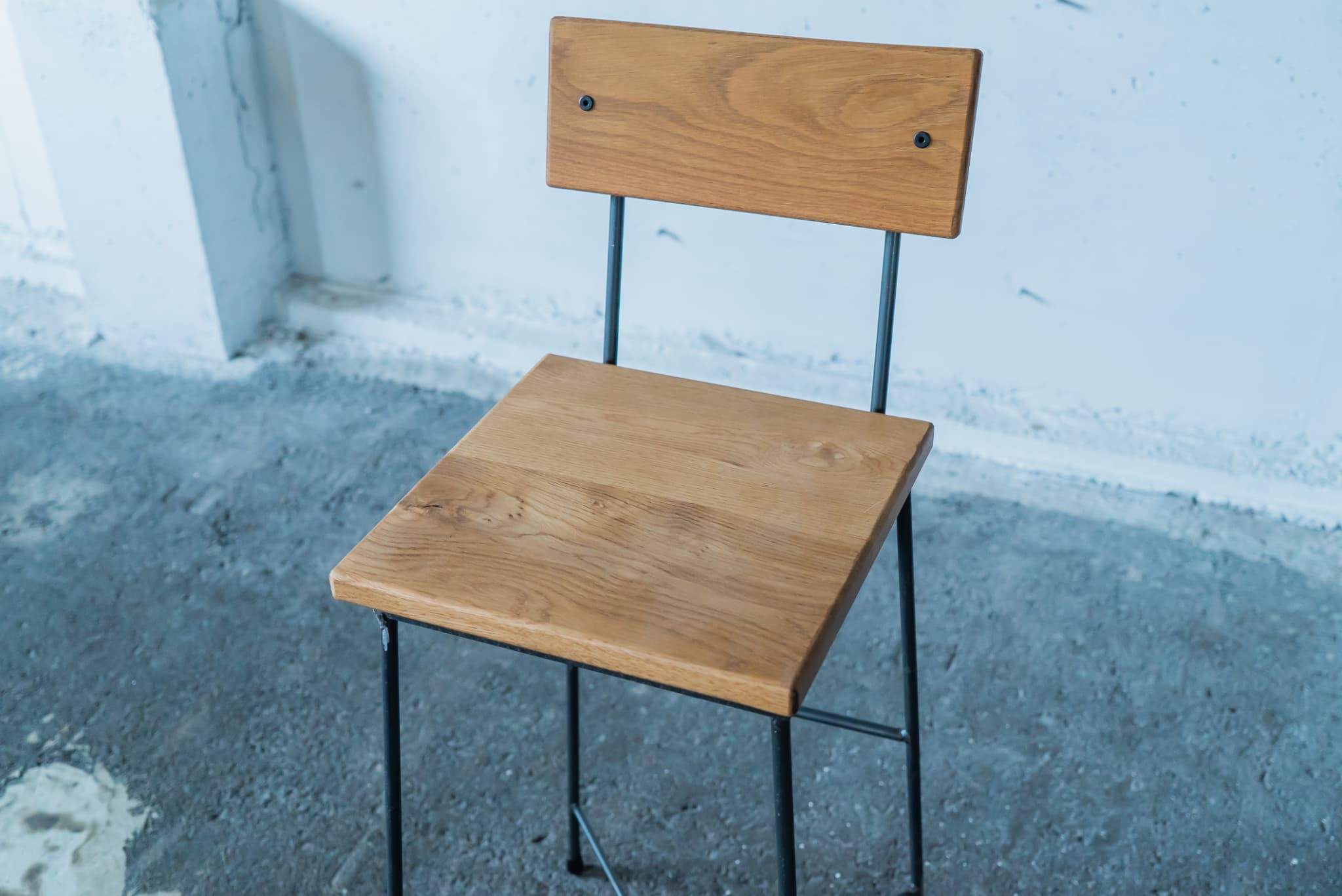 【ふるさと納税】 SK COYNTER CHAIR -OAK- チェア 椅子 イス いす アイアン スチール アンティーク レトロ インテリア モダン シンプル スタイリッシュ 鉄製 SIKAKU 岐阜県 大垣市