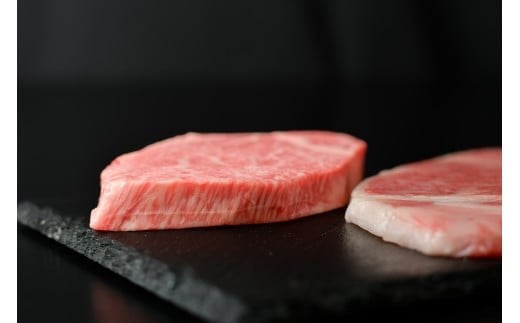 肉の芸術品にも例えられる、極上の肉質。（写真：ステーキ）