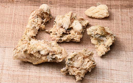 わんこのおかず 30g×2袋 ペットフード ドッグフード 動物 犬 餌 エサ おやつ ごはん ご飯 間食 ご褒美 スケトウダラ ハラス 北海道 フリーズドライ タンパク質 アミノ酸 無添加 F4F-7