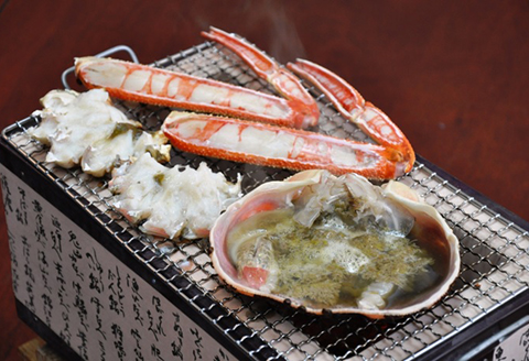 【22024】鳥取網代港【ブランドタグ付】活！極上松葉ガニ（大）800g【さかなや新鮮組】