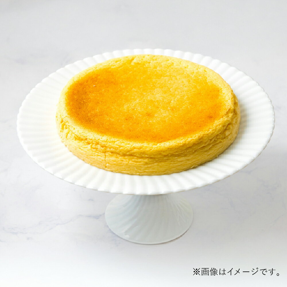 【ふるさと納税】【永福町】低糖質 月明かりのチーズケーキ ホール 1個（直径14cm） チーズケーキ ケーキ 低カロリー 糖質制限 ダイエット スイーツ デザート お菓子 洋菓子 焼き菓子 冷凍 東京都 杉並区 送料無料