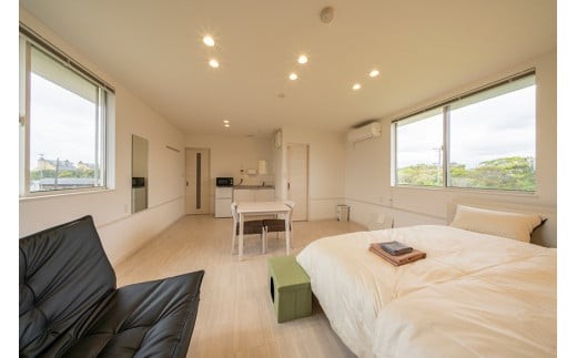 
            P06-A04 ウィズペットイン（リゾート）通常日宿泊券
          