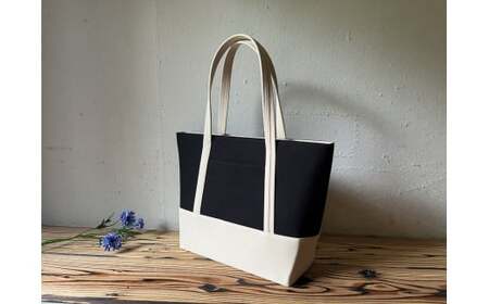 【2026年6月上旬発送開始】【 AKIRA オリジナル】【 マツコの知らない世界 で紹介されました！】職人手作り 大きなトートバッグ レディスショルダータイプ 黒×ライトベージュ帆布 A4対応 大き