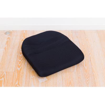 ふるさと納税 小牧市 車でもスポッとクッション(ブラック)[023M18-01]