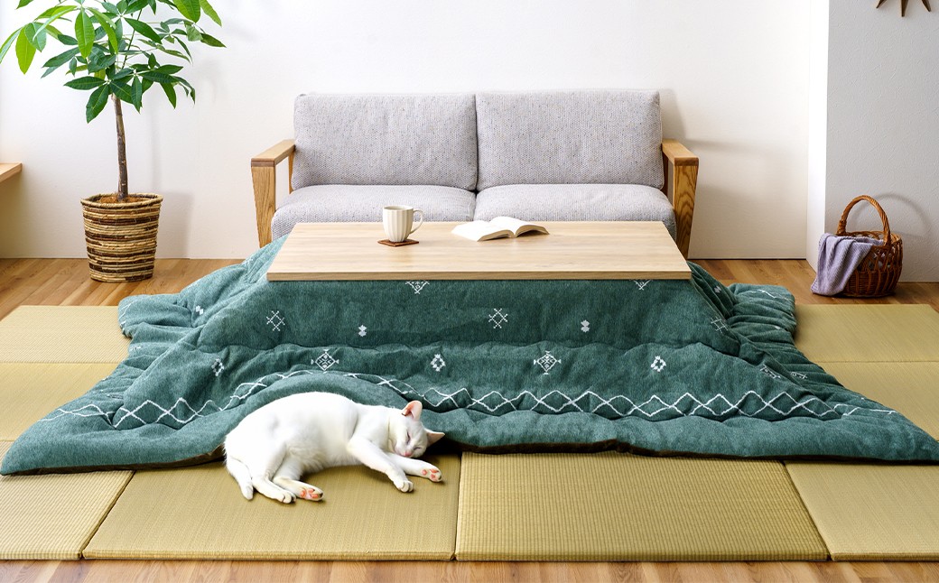 軽くてあったか ハピネスコタツ掛布団 200cm×200cm GN（グリーン）