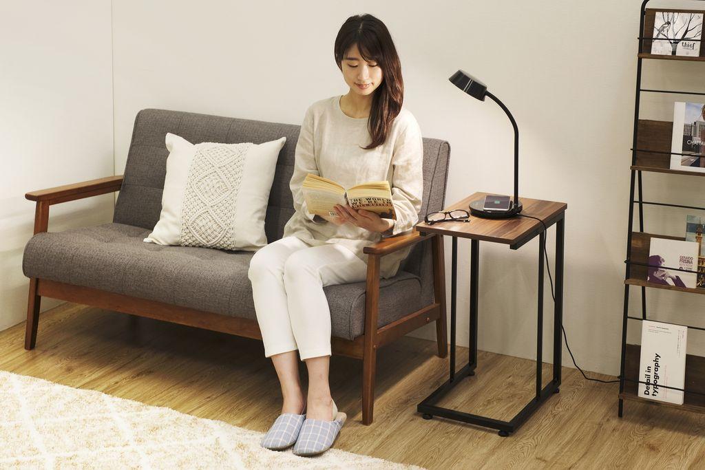 LEDデスクライトQi充電シリーズ 平置きタイプ 調光・調色　LDL-QFDL-B　ブラック