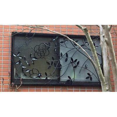 ふるさと納税 藤岡市 オーダーメイド  窓の格子 後付け【鉄の造形作品】 |  | 01
