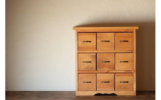 
            9マスブロックチェスト
          