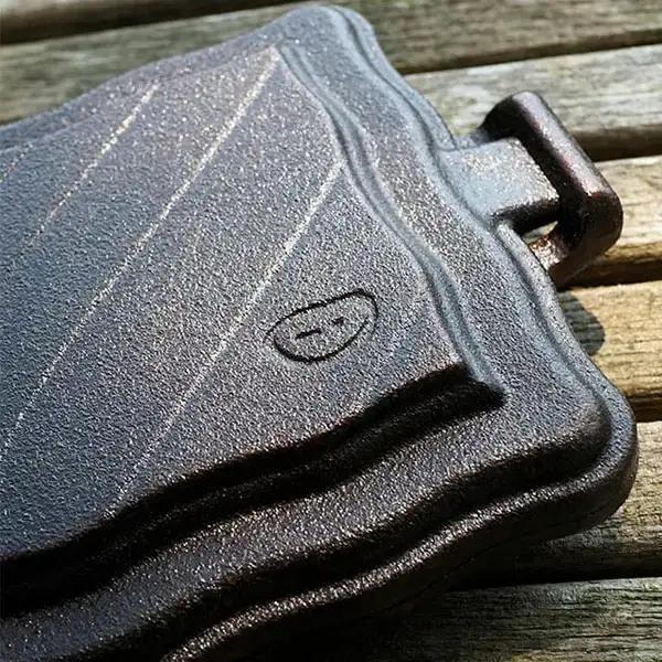 鋳鉄製ホットサンドメーカー [Hot 'n Toasty] IH対応 燕三条製 ホットサンドメーカー ソロキャンプ[OUTSIDE IN]