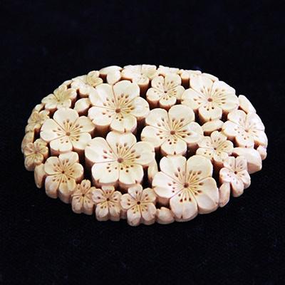 ふるさと納税 日出町 つげ細工 ブローチ(桜)　約5cm×3.5cm