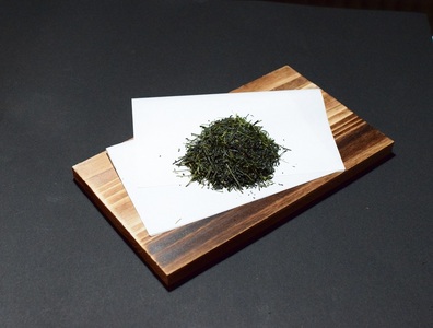  一番摘み 高級煎茶 「さくらみどり」 3袋セット 影山製茶店 希少品種 さわやかな甘みと後味 桜葉のような香り 新鮮 風味 お茶 水出し可能 ティータイム おもてなし リラックス 手土産 ギフト 贈