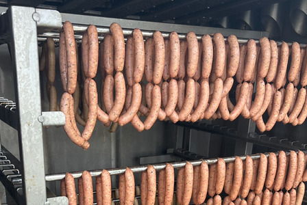 上ノ国ポークプレーンウインナー（90g×4パック）　豚肉　ぶたにく　ソーセージ　BBQ　おいしい　ジューシー　冷凍　お弁当　北海道産