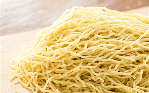 釧路町発 〆まで美味しい細ちぢれ麺（釧路生ラーメン330g）×4袋（12食分）| 北海道で人気 釧路ラーメン 細麺 鍋の締め ラーメン 生麺 おすすめ 鍋のシメ 鍋の〆に 食べるラーメン 冷蔵 森谷食