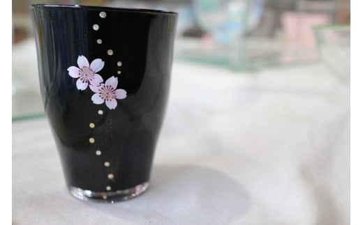 手描き蒔絵入りタンブラー(ライン桜)　【07208-0071】