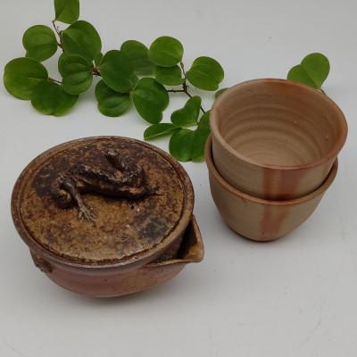 ふるさと納税 備前市 備前焼宝瓶と煎茶碗2個セット(宝瓶は登窯) |  | 01