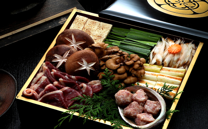 希少な国産鴨肉！島根県産野草ミネラル熟成鴨の鴨鍋セット（2人前）【美味しい食べ方レシピ付き】十割蕎麦 そば 鴨鍋 しゃぶしゃぶ 島根県雲南市/鴨専門店カナール [AIDC002]