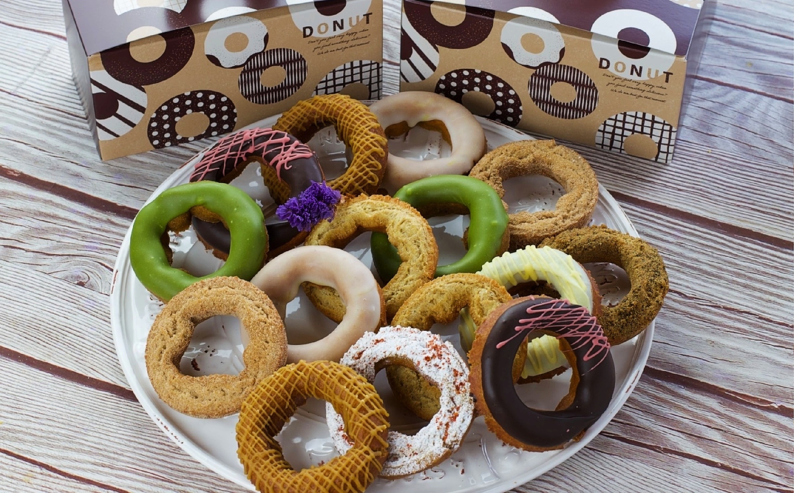 
            毎日食べても飽きない 冷凍ドーナツ15個セット/長野県白馬村 OTTO donuts 揚げドーナツ ドーナッツ スイーツ 朝食 おやつ デザート 簡単解凍 詰め合わせ お取り寄せ ギフト 贈答 お土産【G0430360】
          